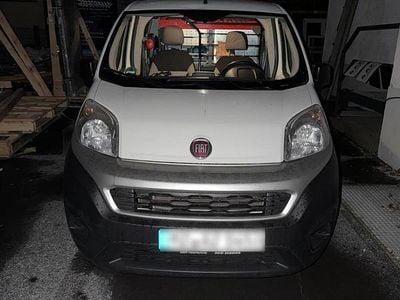 Usata Fiat Fiorino 75 CV (55 kW) 2017 Bianco Monovolume