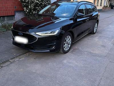 Gebraucht Ford Focus Cool & Connect 120 PS (88 kW) 2022 Schwarz Kombi