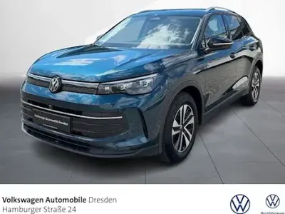 Neu VW Tiguan 150 PS (110 kW) 2026 Blau SUV