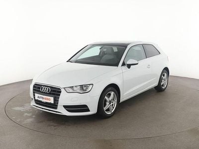 Weiß Gebraucht 2015 Audi A3 Ambiente Limousine | 11.610 € (Guter Preis)