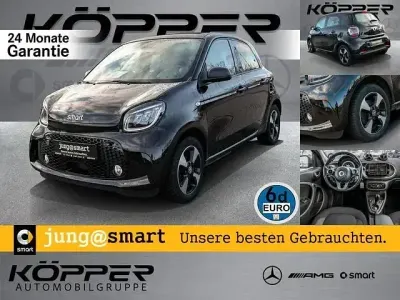Używany Smart ForFour Electric Drive Exclusive 60 kW (82 KM) 2021 Czarny Sedan/Limuzyna