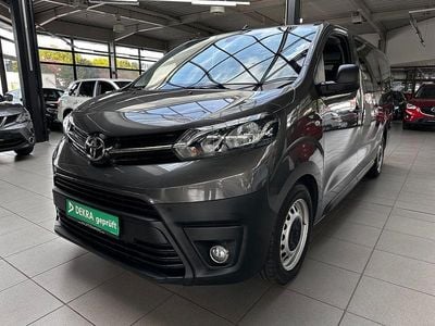 Gebraucht Toyota Proace Comfort 144 PS (105 kW) 2022 Grau Van / Kleinbus