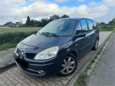 Gebraucht Renault Grand Scénic II 131 PS (96 kW) 2008 Schwarz Van / Kleinbus