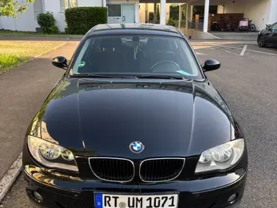 Gebraucht BMW 118 129 PS (94 kW) 2005 Schwarz Kleinwagen