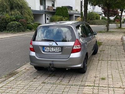 Gebraucht Honda Jazz S 77 PS (56 kW) 2004 Silber Kleinwagen