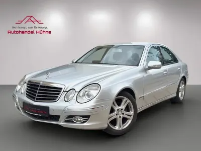 Gebraucht Mercedes E320 Avantgarde 224 PS (164 kW) 2008 Iridiumsilber  metalliclack Limousine