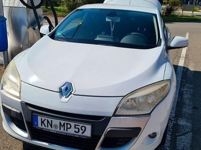 Second-hand Renault Mégane III Luxe 131 CP (96 kW) 2009 Negru Coupe