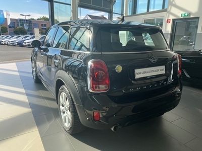 gebraucht Mini Cooper S Countryman E ALL4 PepperPaket NaviPlus PDC WirelessCharging