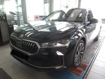 Gebraucht Skoda Superb 265 PS (194 kW) 2025 Kombi