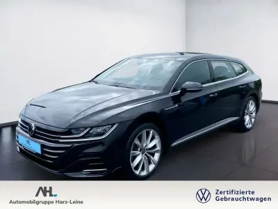 Gebraucht VW Arteon R-line 280 PS (205 kW) 2023 Deep black perleffekt Kombi