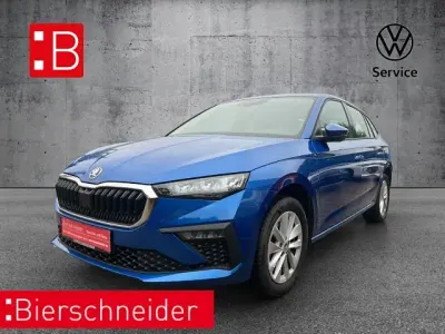 Gebraucht Skoda Scala Selection 116 PS (85 kW) 2024 Blau Kleinwagen