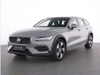 Gebraucht Volvo V60 Plus 197 PS (144 kW) 2024 Grau Kombi