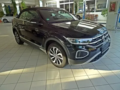 Gebraucht VW T-Roc Cabriolet Style 110 PS (80 kW) 2022 Deep black Cabrio