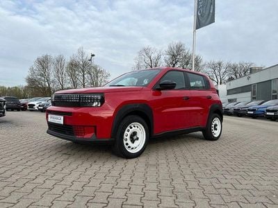 Gebraucht Fiat Grande Panda Red 83 kW (113 PS) 2025 Rot Kleinwagen