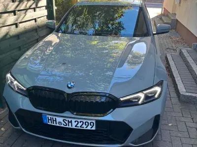 Gebraucht BMW 320 Sport Line 184 PS (135 kW) 2024 Grau Limousine