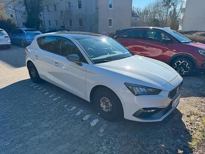 Gebraucht Seat Leon FR-Line 150 PS (110 kW) 2021 Weiß Kombi