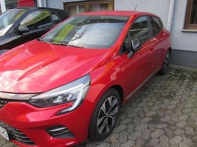 Gebraucht Renault Clio V Evolution 91 PS (66 kW) 2023 Feuerrot Limousine