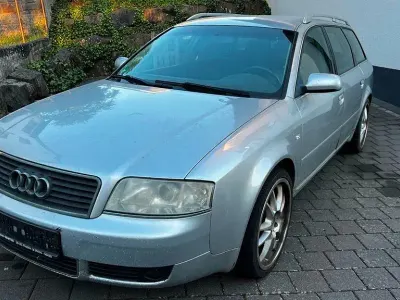 Gebraucht Audi A6 Business 163 PS (119 kW) 2004 Silber metallic Kombi