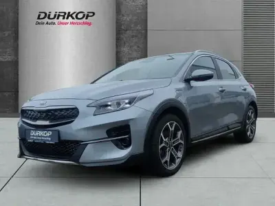 Gebraucht Kia XCeed Spirit 141 PS (103 kW) 2021 Silber SUV