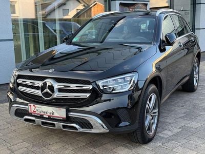 Gebraucht Mercedes GLC220 194 PS (142 kW) 2022 Schwarz SUV