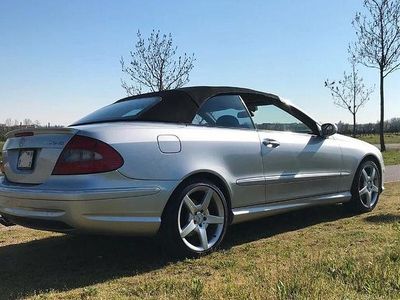 Gebraucht Mercedes CLK500 AMG 306 PS (225 kW) 2005 Silber Cabrio