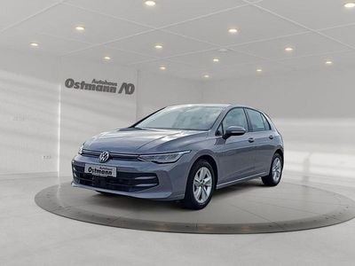 Gebraucht VW Golf VIII Life 116 PS (85 kW) 2024 Grau Limousine
