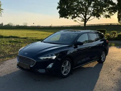 Gebraucht Ford Focus Cool & Connect 150 PS (110 kW) 2020 Blau Kombi