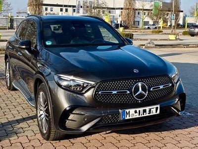 Gebraucht Mercedes GLC300 AMG line 258 PS (189 kW) 2023 Grau SUV