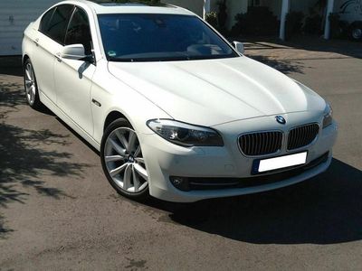 Weiß Gebraucht 2013 BMW 530 Limousine | 12.999 € (Fairer Preis)