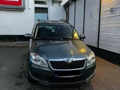 Gebraucht Skoda Roomster Elegance 86 PS (63 kW) 2012 Grün Van / Kleinbus