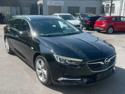 Gebraucht Opel Insignia 170 PS (125 kW) 2017 Schwarz Kombi