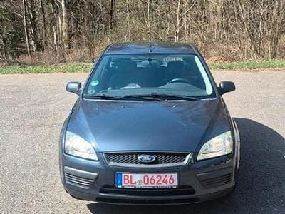 Gebraucht Ford Focus 125 PS (91 kW) 2007 Grau Kleinwagen