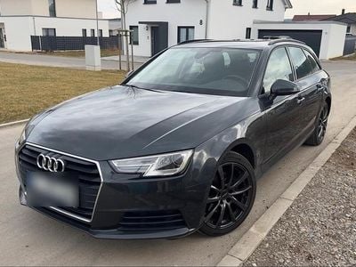 Gebraucht Audi A4 190 PS (139 kW) 2017 Grau Kombi