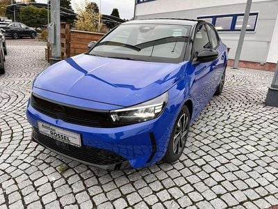 Neu Opel Corsa 101 PS (74 kW) 2026 Voltaik blau/ dach schwarz Kleinwagen