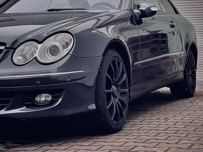 Gebraucht Mercedes CLK320 Avantgarde 224 PS (164 kW) 2007 Schwarz Coupé