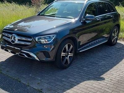 Gebraucht Mercedes GLC200 AMG 197 PS (144 kW) 2022 SUV
