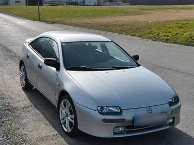 Gebraucht Mazda 323F Edition 88 PS (64 kW) 1998 Silber Limousine