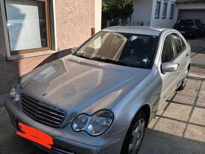 Mercedes C180