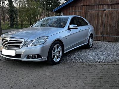 Mercedes E220