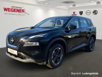 Neu Nissan X-Trail Acenta 163 PS (119 kW) 2025 Diamond black SUV