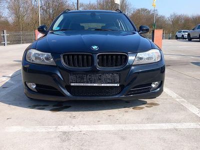 Gebraucht BMW 320 Performance 184 PS (135 kW) 2010 Schwarz Kombi