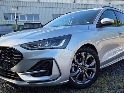 Second-hand Ford Focus ST-Line X 125 CP (91 kW) 2023 Argintiu Break