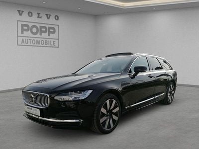 Gebraucht Volvo V90 Plus 398 PS (292 kW) 2025 Onyx black / metallic Kombi