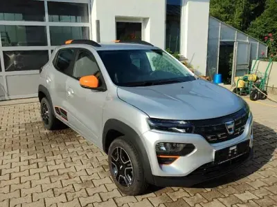 Gebraucht Dacia Spring Comfort Plus 33 kW (45 PS) 2021 Silber Kleinwagen