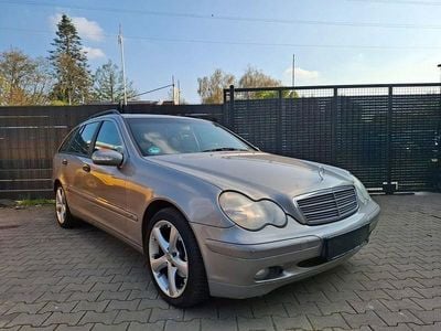 Usata Mercedes C220 Classic 143 CV (105 kW) 2002 Berlina