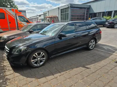 Gebraucht Mercedes E300 231 PS (169 kW) 2013 Schwarz Kombi