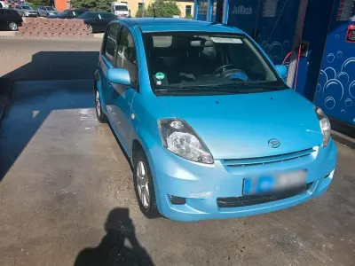 Gebraucht Daihatsu Sirion 81 PS (59 kW) 2006 Blau Kleinwagen
