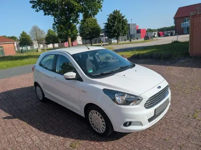 Gebraucht Ford Ka 69 PS (50 kW) 2018 Weiß Limousine