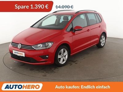 Rot Gebraucht 2015 VW Golf Sportsvan Comfortline Van / Kleinbus | 12.700 € (Fairer Preis)