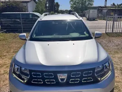 Gebraucht Dacia Duster Prestige 116 PS (85 kW) 2019 Silber SUV